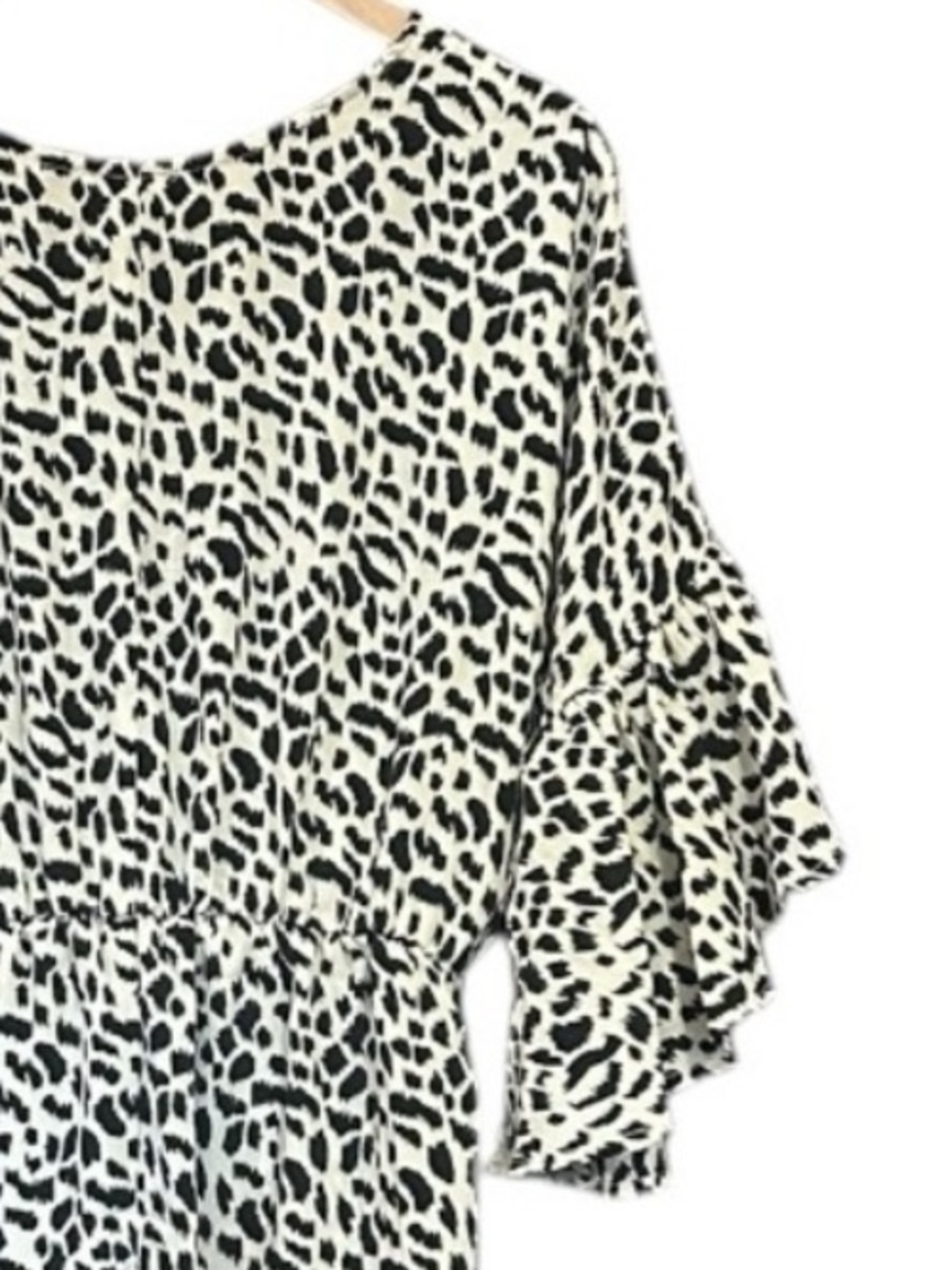 Umgee Animal Print Print V-Neck Tiered Ruffle Sleeve Midi Dress Women’s Large - Picture 8 of 13